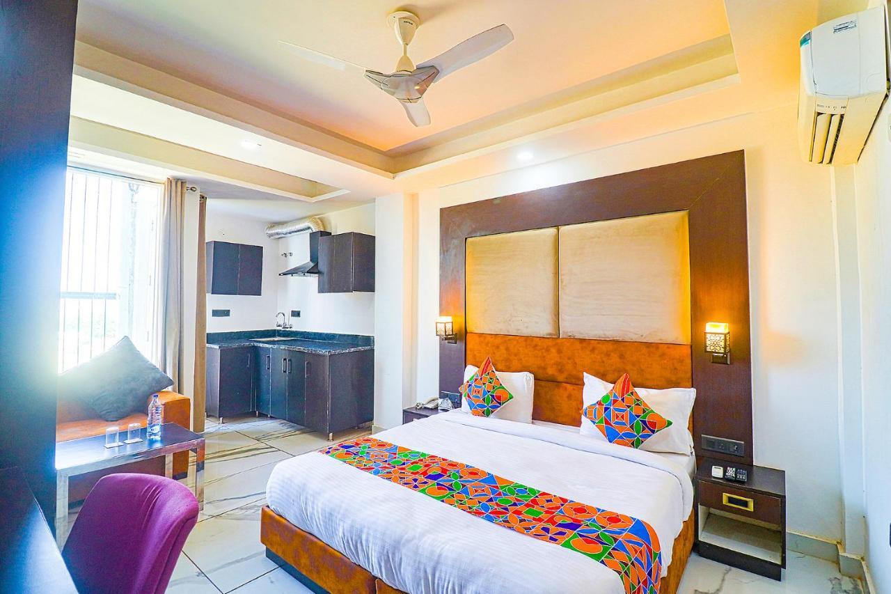Fabhotel Kiara The Private Suites Gurgaon Buitenkant foto