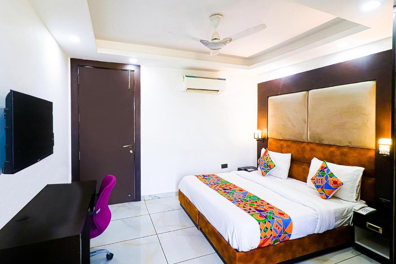 Fabhotel Kiara The Private Suites Gurgaon Buitenkant foto