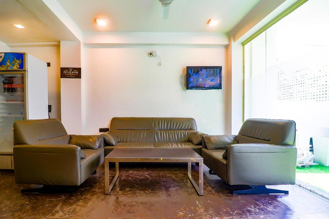 Fabhotel Kiara The Private Suites Delhi  Buitenkant foto
