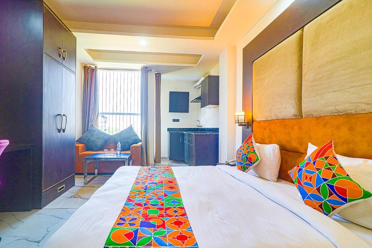 Fabhotel Kiara The Private Suites Gurgaon Buitenkant foto