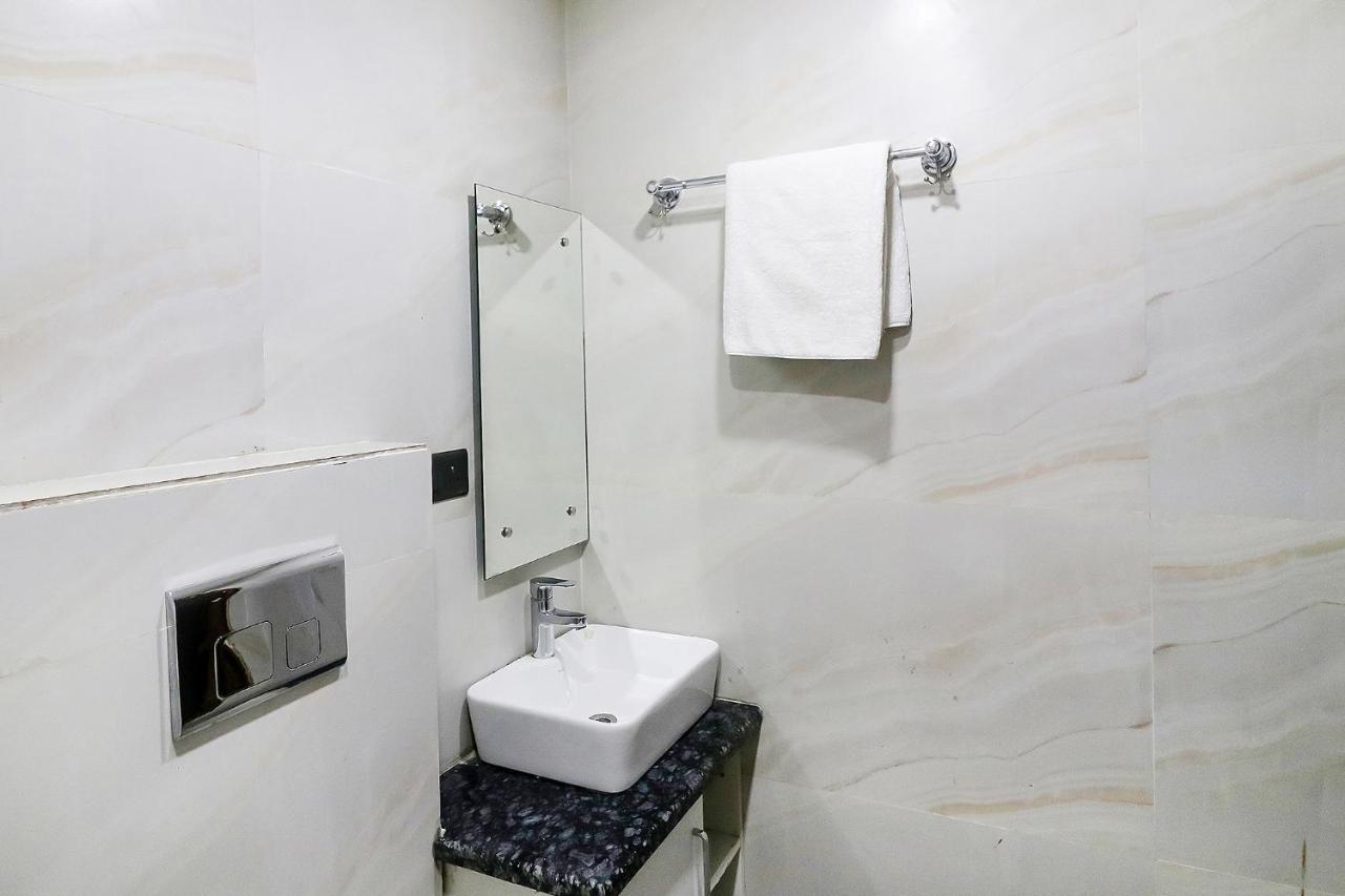 Fabhotel Kiara The Private Suites Gurgaon Buitenkant foto